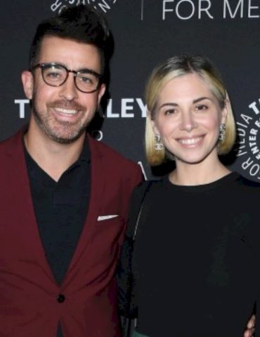 christina-perri-files-for-divorce-from-husband,-paul-costabile