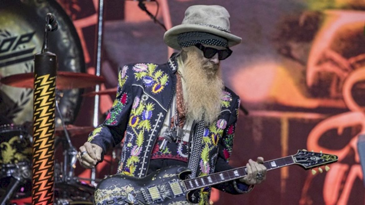 billy-f-gibbons-announces-2026-tour-with-bfg-band