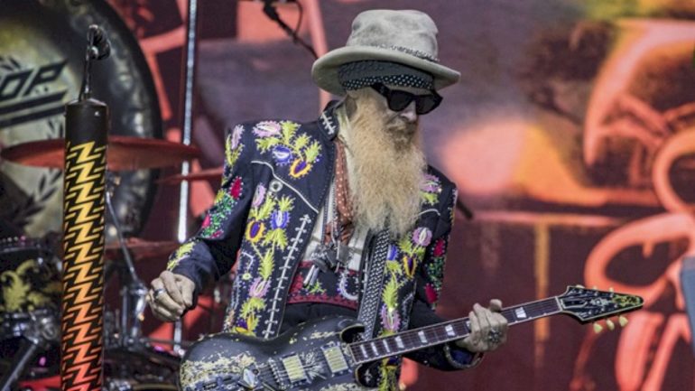 billy-f-gibbons-announces-2026-tour-with-bfg-band