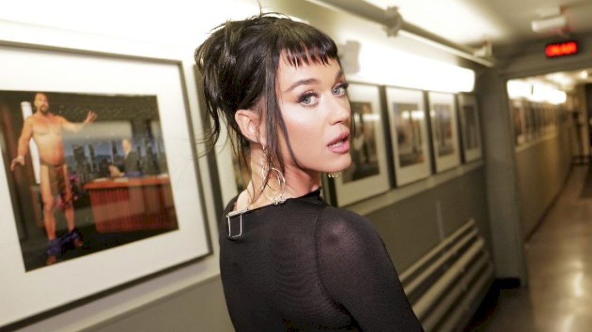 katy-perry-experiences-disaster-after-disaster-in-‘bandaids’-video-sneak-peek