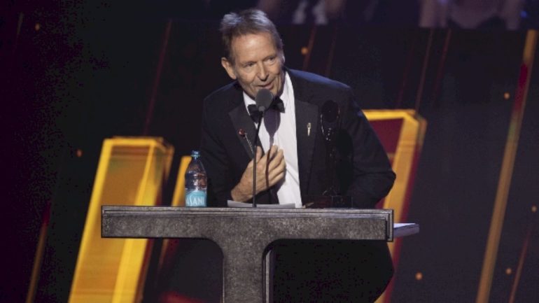 rock-&-roll-hall-of-fame-2025:-bad-company-celebrated-by-mick-fleetwood,-bryan-adams-&-more