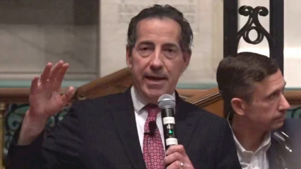 ghislaine-maxwell’s-alleged-prison-perks-spark-raskin-probe-into-trump-administration