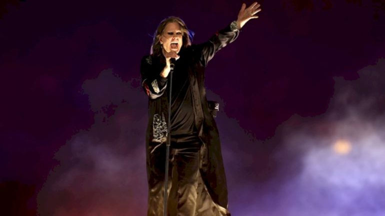 ozzy-osbourne-was-hospitalized-two-weeks-before-back-to-the-beginning-concert,-says-family