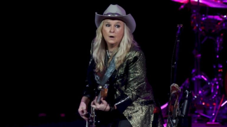 melissa-etheridge’s-rock-jam-gala-raises-over-$1-million-for-research-to-treat-opioid-use-disorder