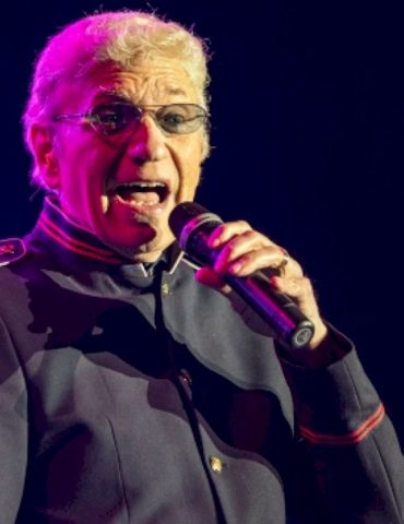 styx’s-dennis-deyoung-is-not-happy-with-the-rock-&-roll-hall-of-fame