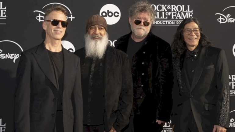 soundgarden’s-kim-thayil-talks-progress-of-new-album:-‘we-always-think,-“what-would-chris-like?”