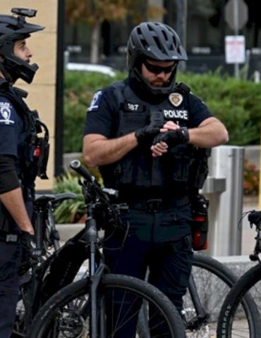 federal-agents-make-130-arrests-in-48-hours-as-immigration-crackdown-puts-charlotte-on-edge