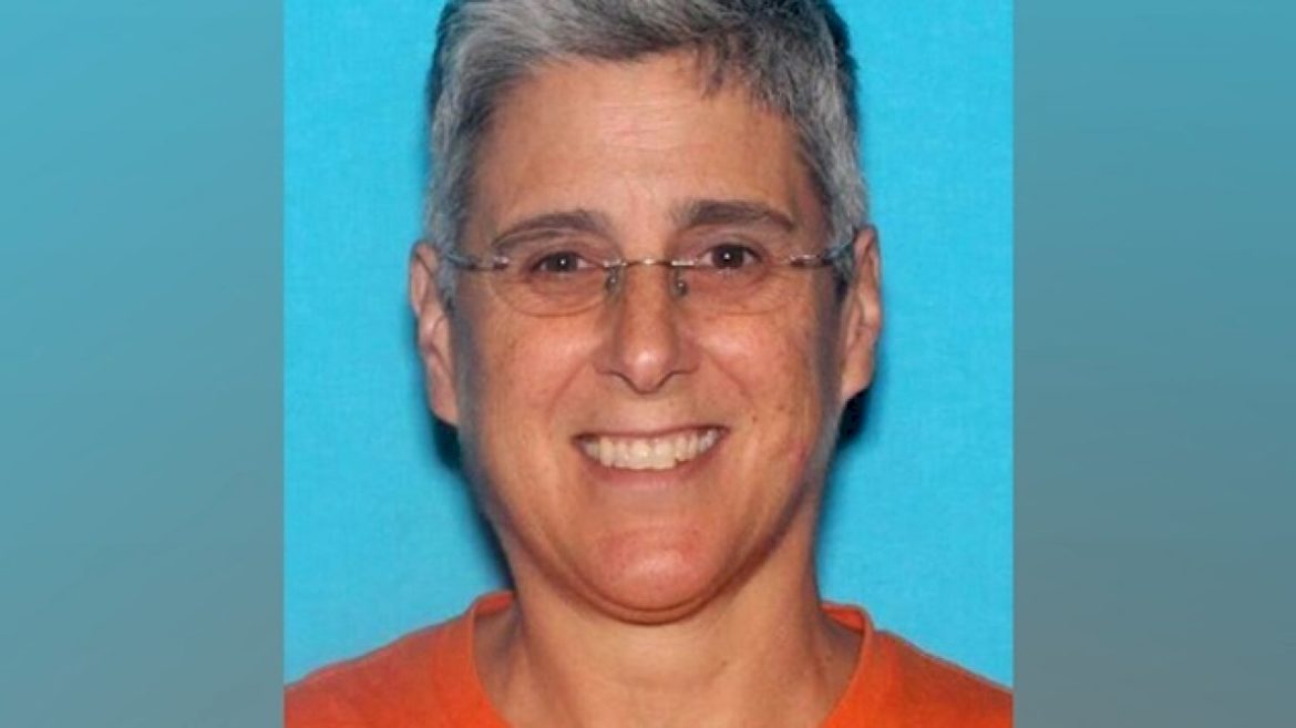 bentley-university-professor-missing,-last-seen-on-island-off-the-coast-of-maine:-officials