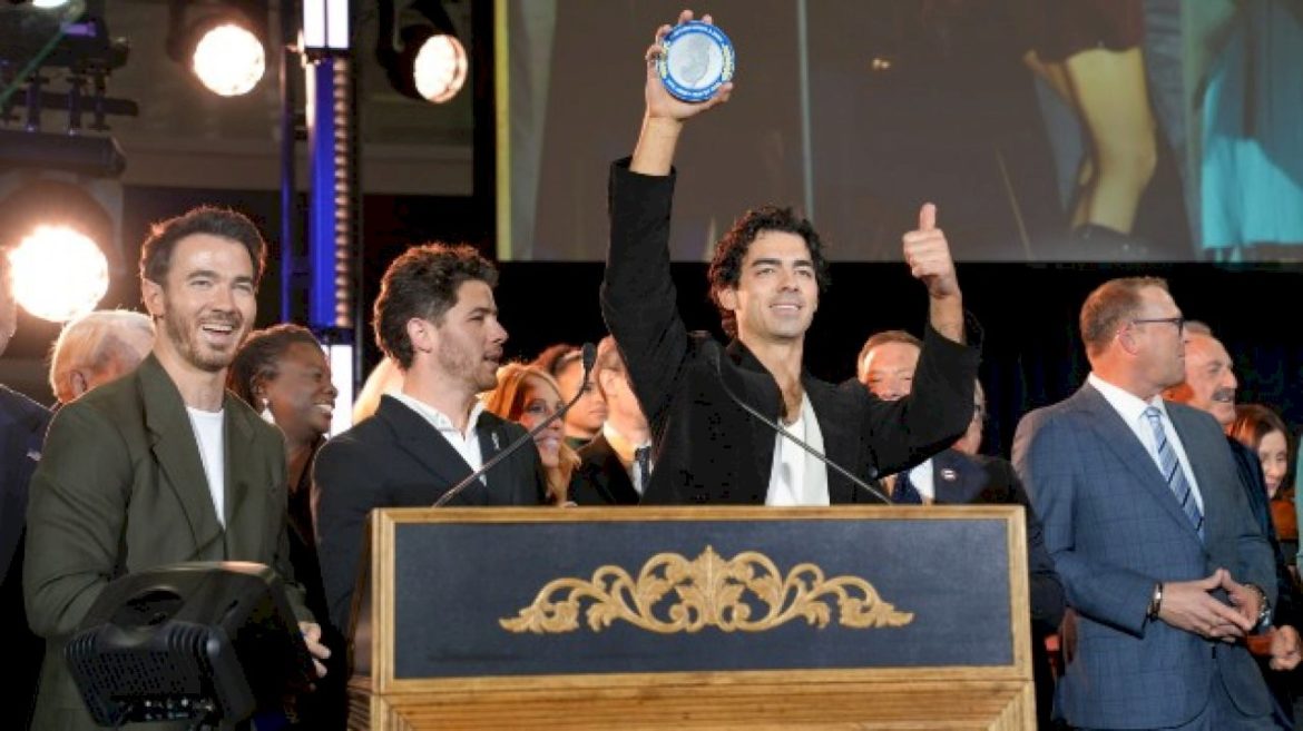 jonas-brothers-officially-inducted-into-new-jersey-hall-of-fame