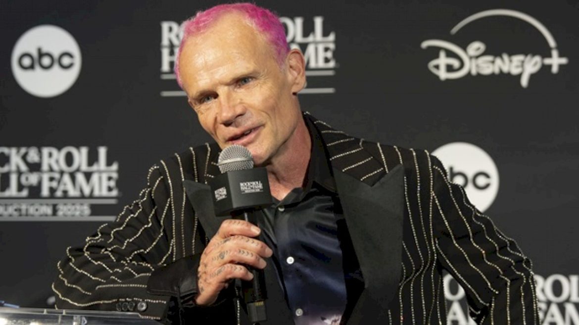 ‘can’t-stop’-liking-&-subscribing:-rhcp’s-flea-launches-youtube-channel