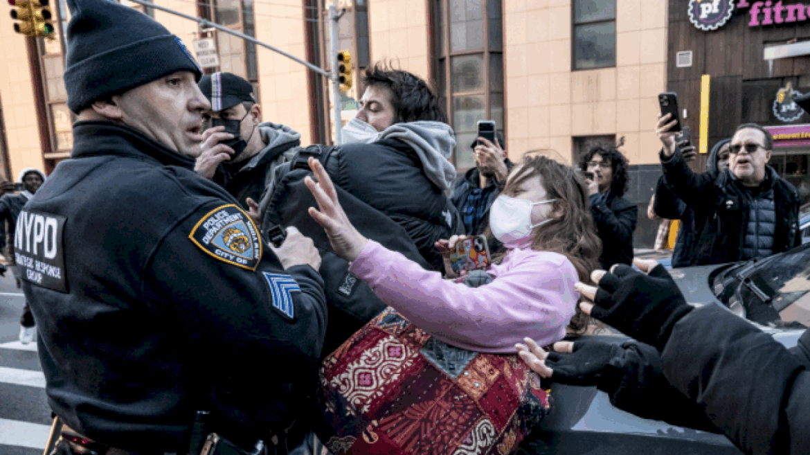 protesters-arrested-in-nyc-over-possible-ice-related-activity-near-chinatown