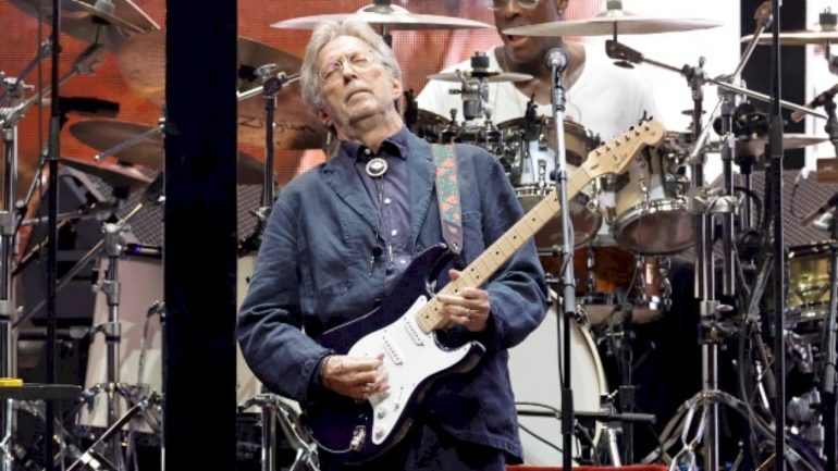 eric-clapton-announces-special-show-at-royal-family’s-sandringham-estate