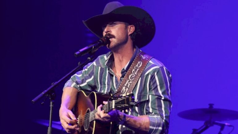 ‘the-voice’-finale-to-feature-riley-green-and-zac-brown