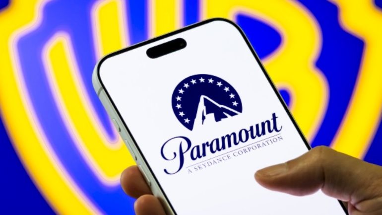 paramount-launches-hostile-bid-for-warner-bros.-discovery