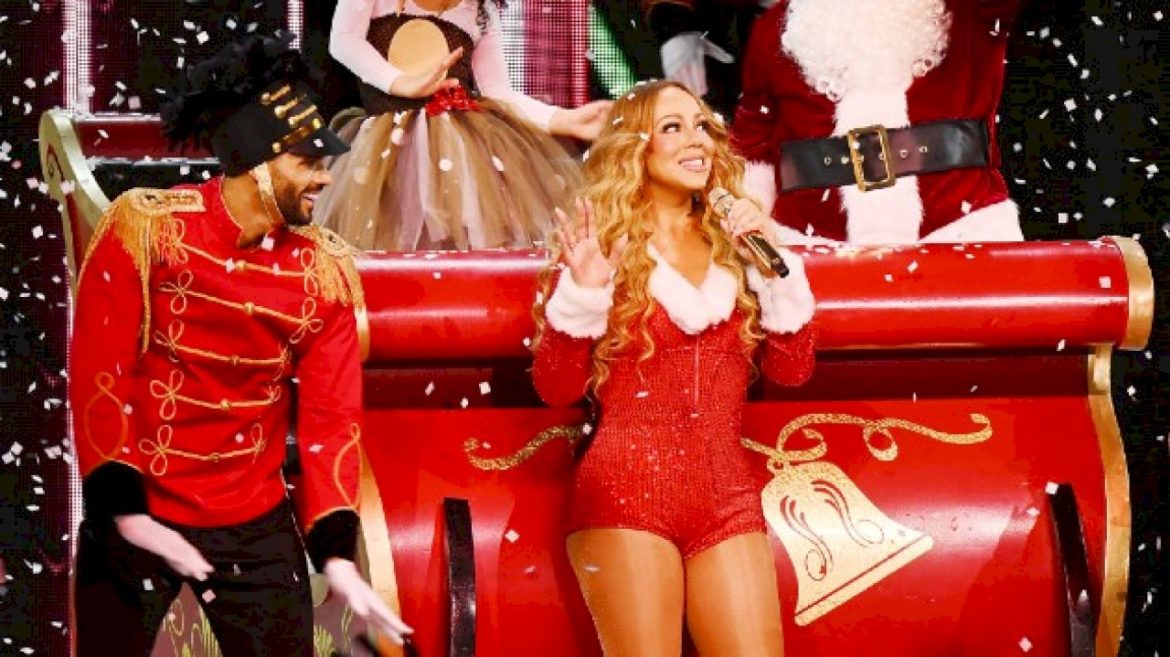 christmas-queen-mariah-carey-posts-video-showing-‘how-it-started’