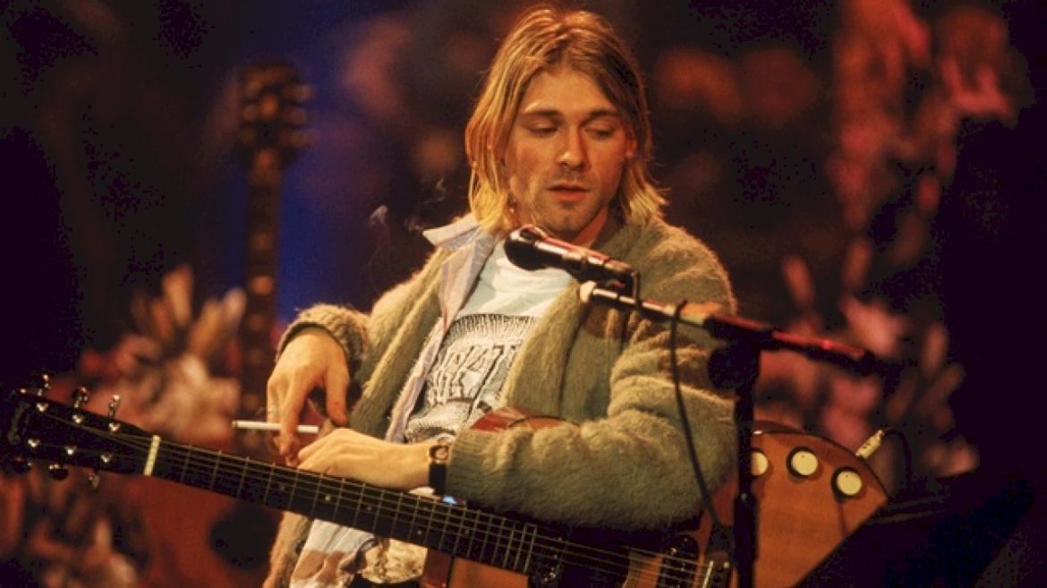 kurt-cobain’s-﻿’unplugged﻿’-guitar-donated-to-london’s-royal-college-of-music
