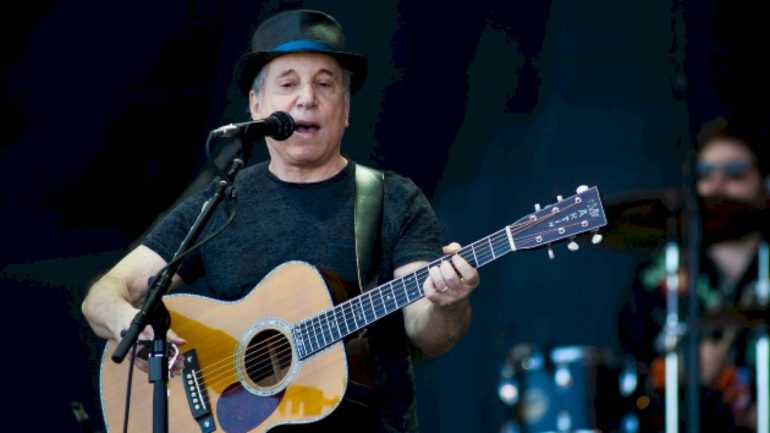 carlos-santana,-paul-simon-among-the-recording-academy’s-2026-lifetime-achievement-award-honorees