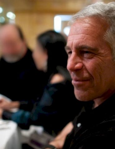 epstein’s-alleged-victims-accuse-doj-of-legal-violations-over-state-of-files-released