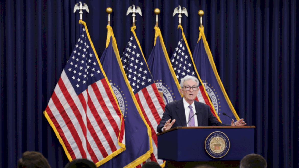 long-delayed-jobs-report-to-show-hiring-amid-wobbly-economy