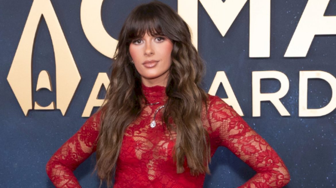 ella-langley-ventures-into-taylor-swift-territory-on-the-hot-100