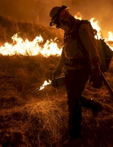 the-us-experienced-nearly-two-dozen-billion-dollar-weather-and-climate-disasters-in-2025