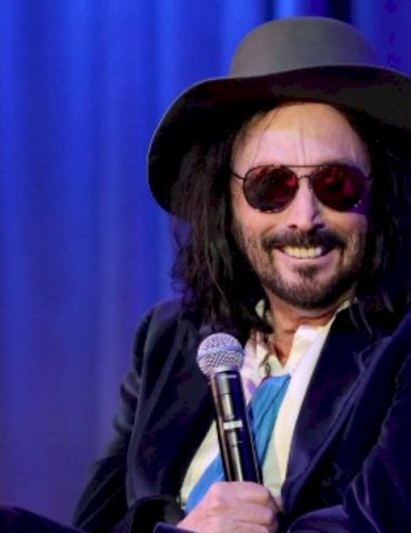 mike-campbell-and-the-dirty-knobs-to-open-for-chris-stapleton