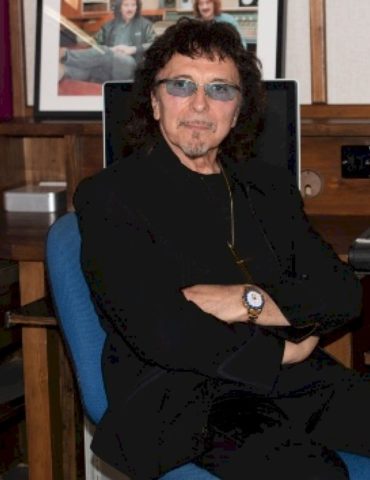 black-sabbath’s-tony-iommi-subject-of-new-gibson-docuseries