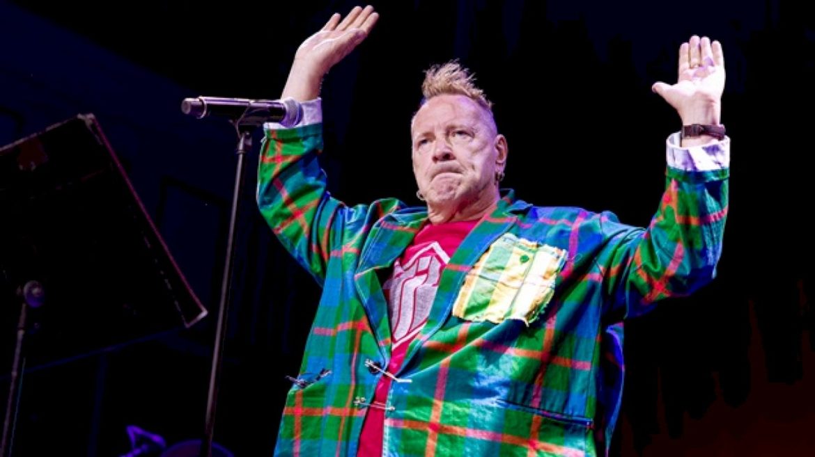 john-lydon-again-revealed-as-‘masked-singer’-﻿competitor