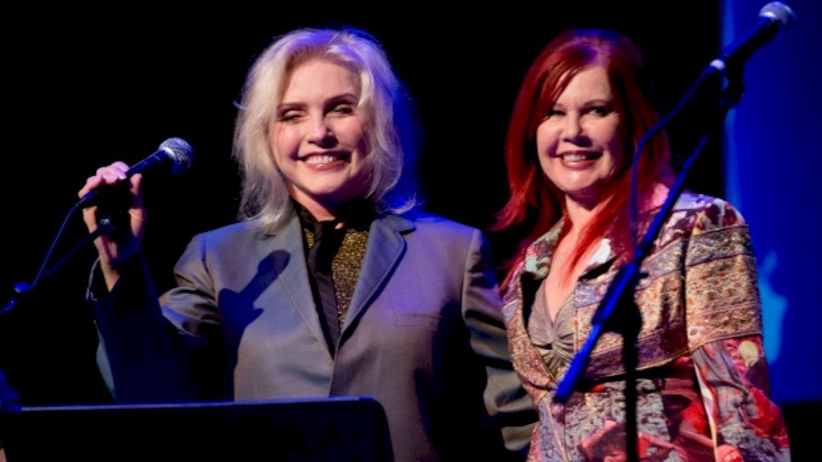 debbie-harry,-kate-pierson-to-perform-at-annual-tibet-house-benefit-concert