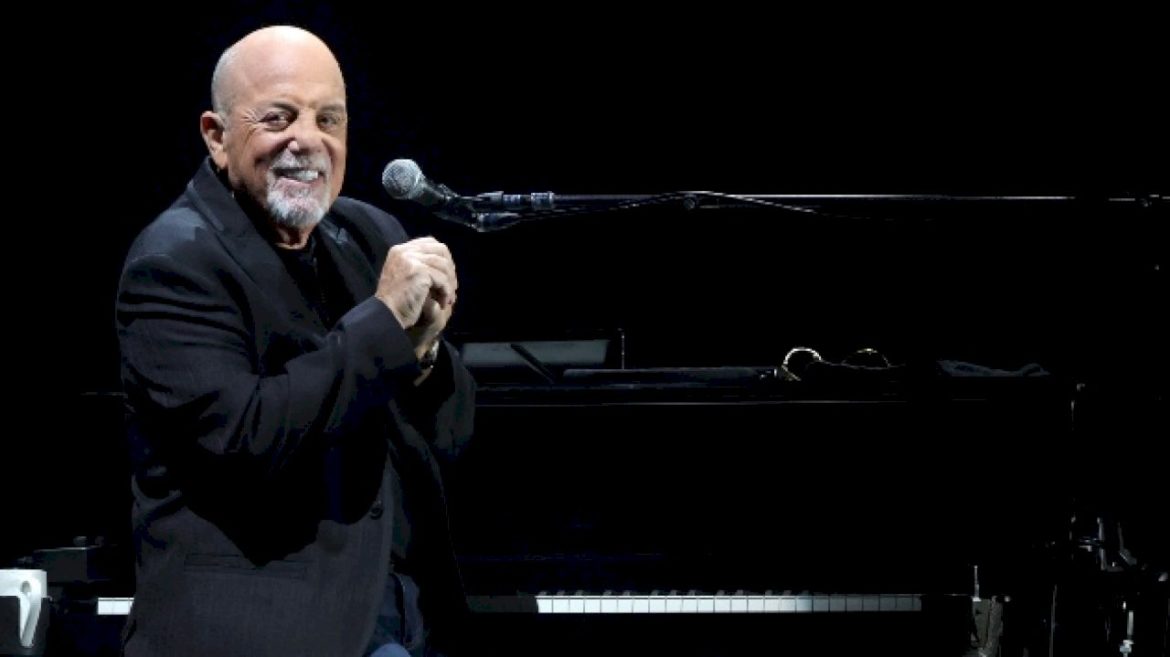 billy-joel’s-booking-agent-says-piano-man-is-‘doing-well,’-will-‘hopefully’-return-to-touring