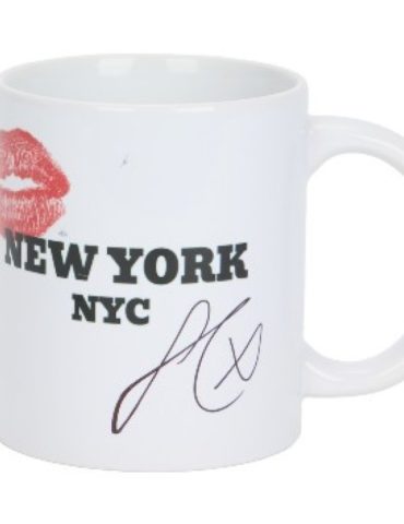 sabrina-carpenter,-billie-eilish,-taylor-swift,-lady-gaga-items-featured-in-musicares-charity-relief-auction