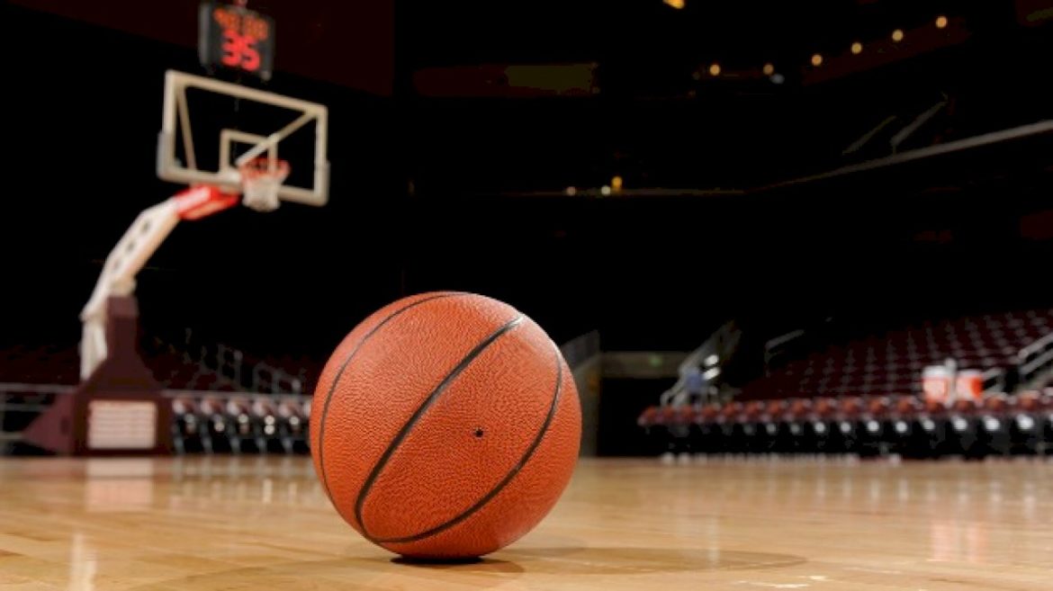 17-college-basketball-players-charged-in-point-shaving-scheme:-indictment