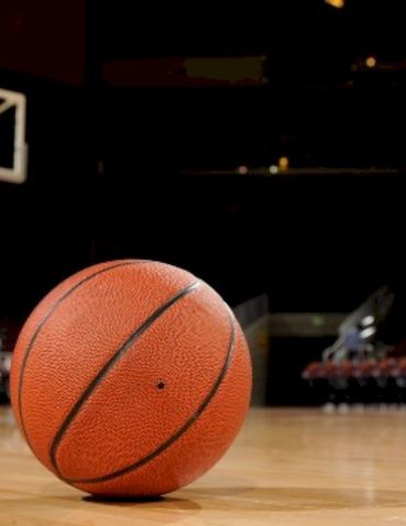 17-college-basketball-players-charged-in-point-shaving-scheme:-indictment