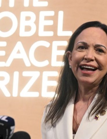 venezuelan-opposition-leader-machado-‘grateful’-to-trump-after-giving-him-her-nobel-medal