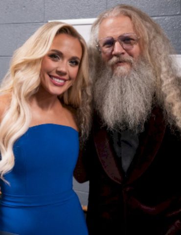 why-megan-moroney-&-jamey-johnson-took-their-mojo-to-birmingham