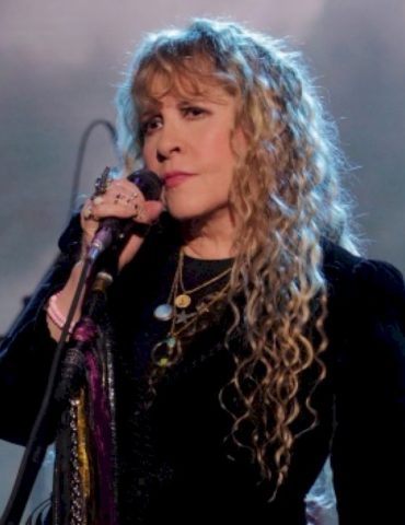 stevie-nicks-to-play-austin,-texas,-in-april