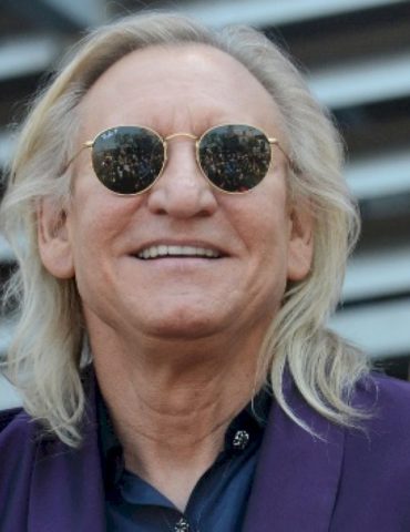 joe-walsh’s-annual-vetsaid-concert-raised-$600,000-for-veterans-organizations