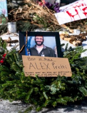 alex-pretti’s-‘life-was-just-starting,’-mentor-says