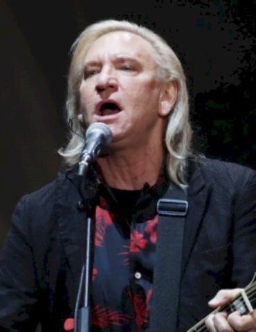joe-walsh-misses-eagles-sphere-show-after-coming-down-with-the-flu