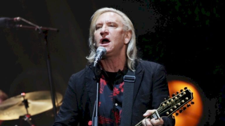 joe-walsh-misses-eagles-sphere-show-after-coming-down-with-the-flu