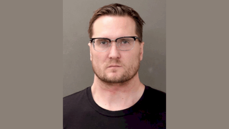 doctor-who-allegedly-shot-ex-wife-threatened-‘he-could-kill-her-at-any-time’:-documents