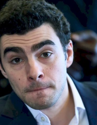 man-allegedly-tried-to-break-luigi-mangione-out-of-jail-by-impersonating-fbi-agent:-sources