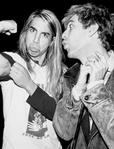 stream-it-away:-new-red-hot-chili-peppers-doc-to-premiere-on-netflix