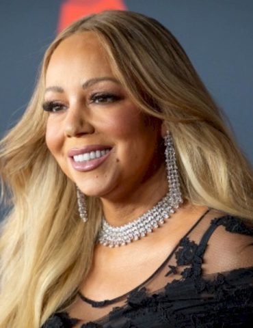 musicares-person-of-the-year-mariah-carey-saluted-by-foo-fighters,-teddy-swims,-adam-lambert-&-more