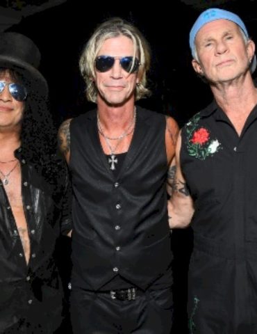 grammys-2026:-grammys-celebrate-ozzy-osbourne-with-musical-tribute