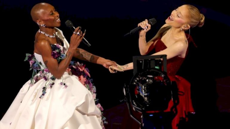 ariana-grande-reacts-to-grammy-win-with-cynthia-erivo