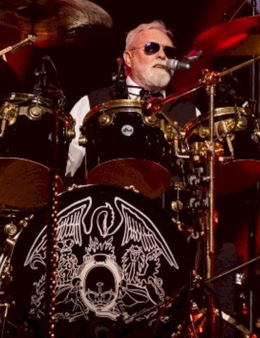 queen’s-roger-taylor-calls-out-‘men-of-no-morality’-in-new-song-‘chumps’:-‘gotta-say-something’