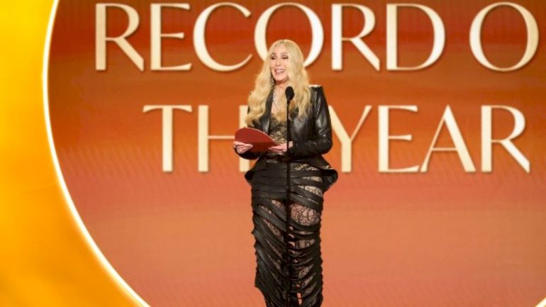 grammy-producer-says-cher’s-‘happy’-with-awards-flub,-lady-gaga-nearly-pulled-out