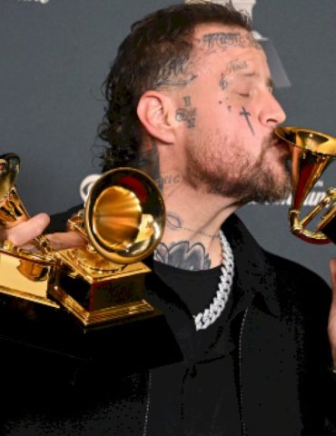 jelly-roll’s-sending-his-grammy-to-jail