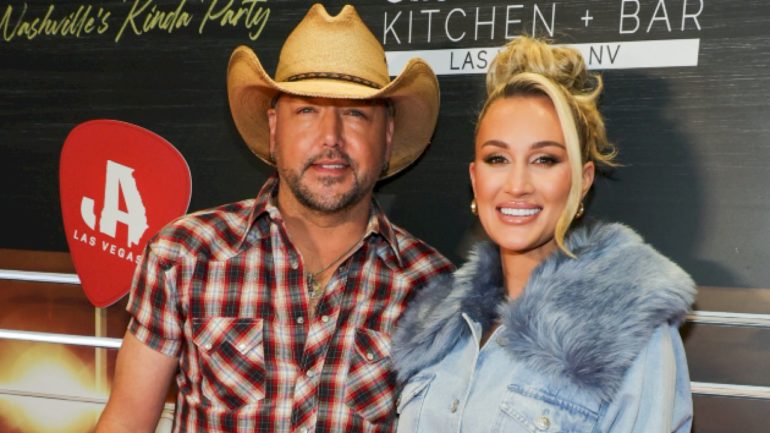 ‘easier-gone’:-jason-aldean-sings-songs-about-us-with-his-wife